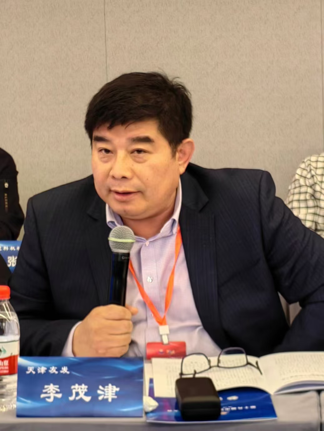 李茂津.jpg 李茂津.jpg