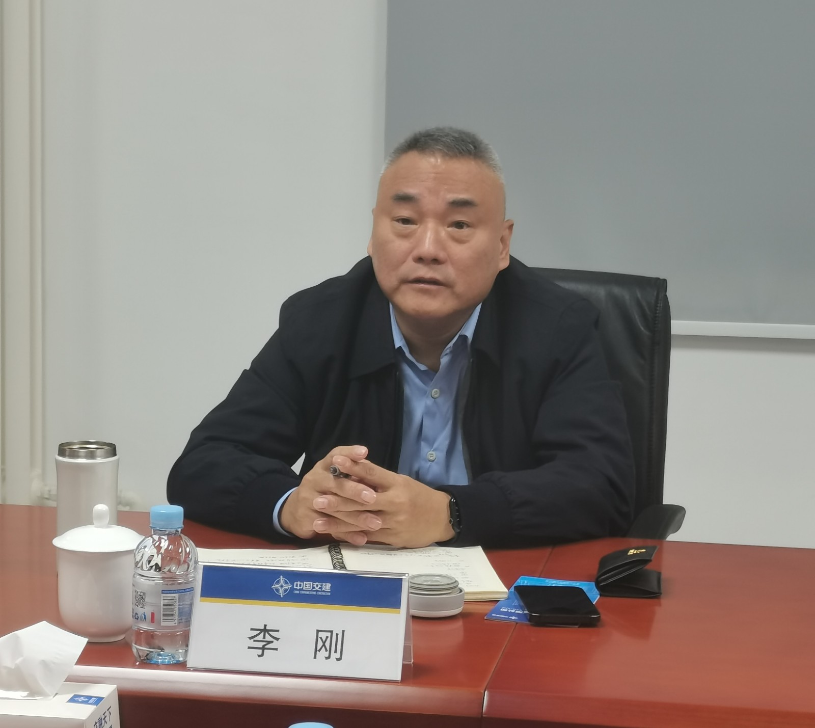 李刚.jpg 李刚.jpg